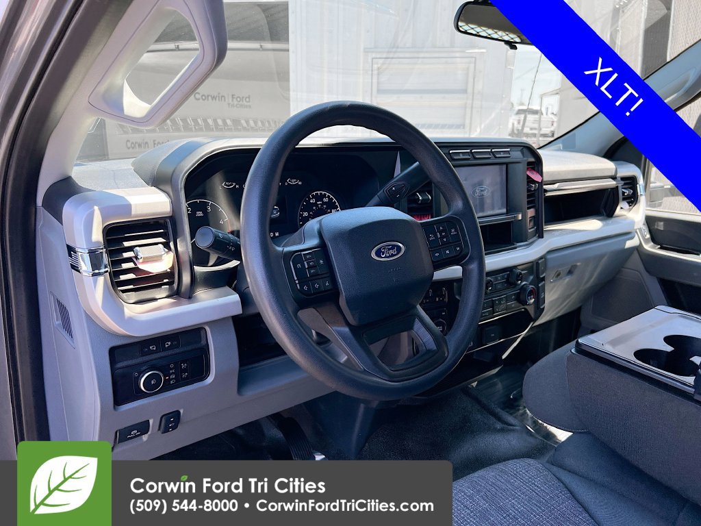 Certified 2024 Ford F600 4x4 Regular Cab Super Duty w/ XLT Value Package image 3