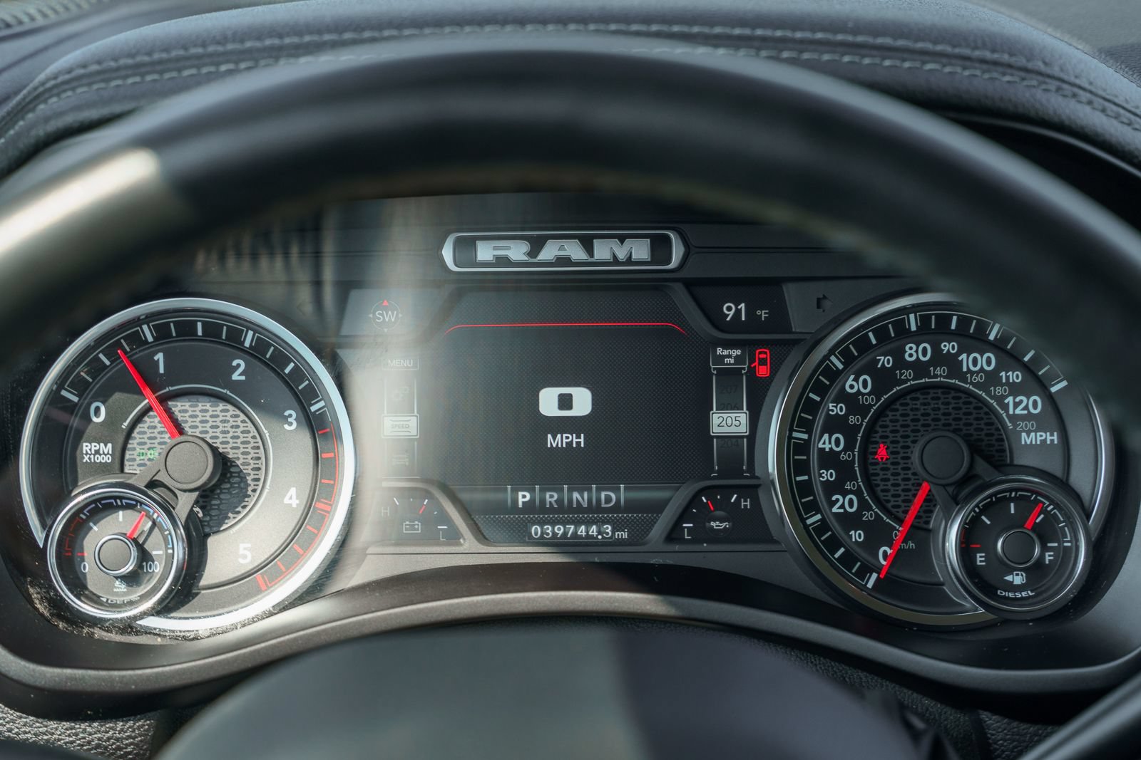 Used 2024 RAM 2500 Laramie w/ Safety Group AWD/4WD image 27