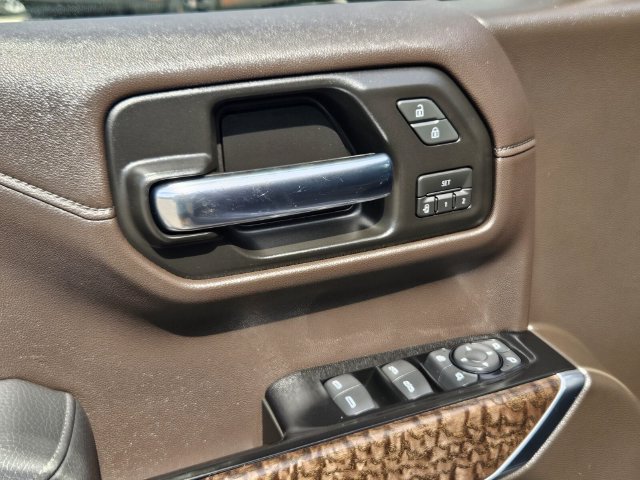 Used 2019 GMC Sierra 1500 Denali w/ Denali Ultimate Package AWD/4WD image 24