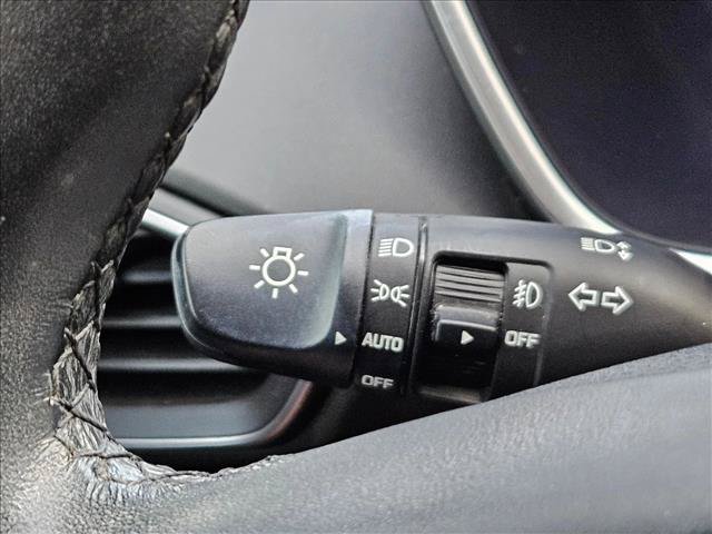 Used 2019 Hyundai Santa Fe FWD image 19
