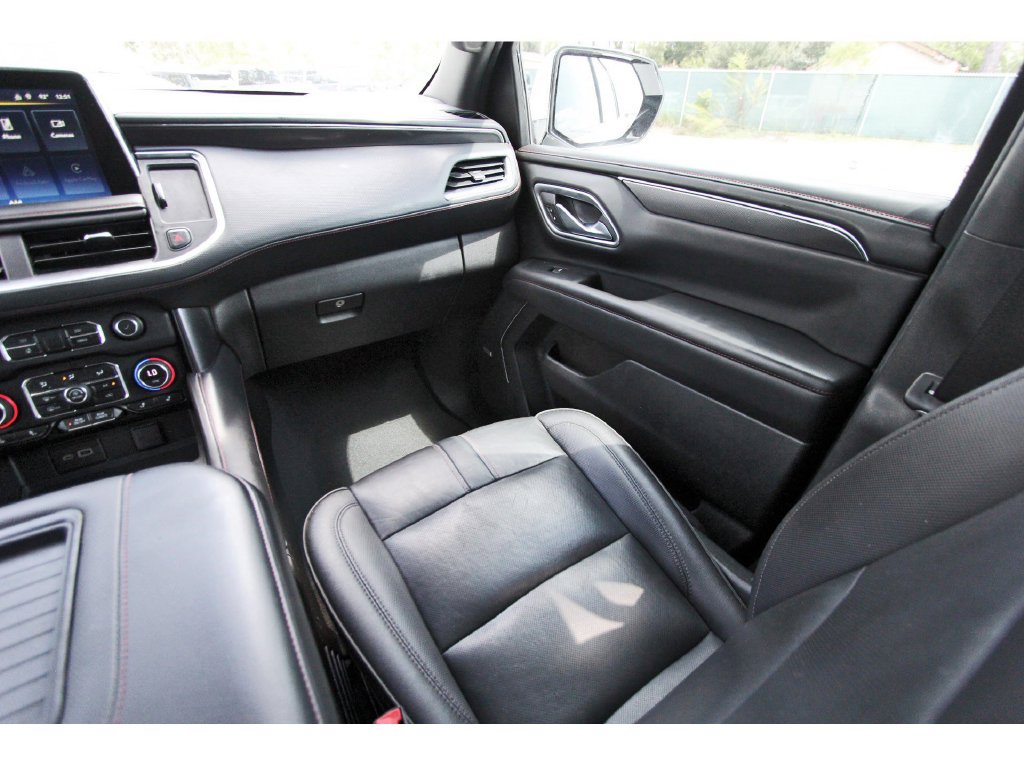 Used 2023 Chevrolet Tahoe RST w/ Luxury Package RWD image 12