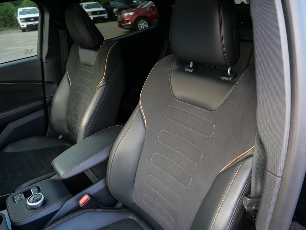 Certified 2023 Ford Mustang Mach-E GT AWD/4WD image 18