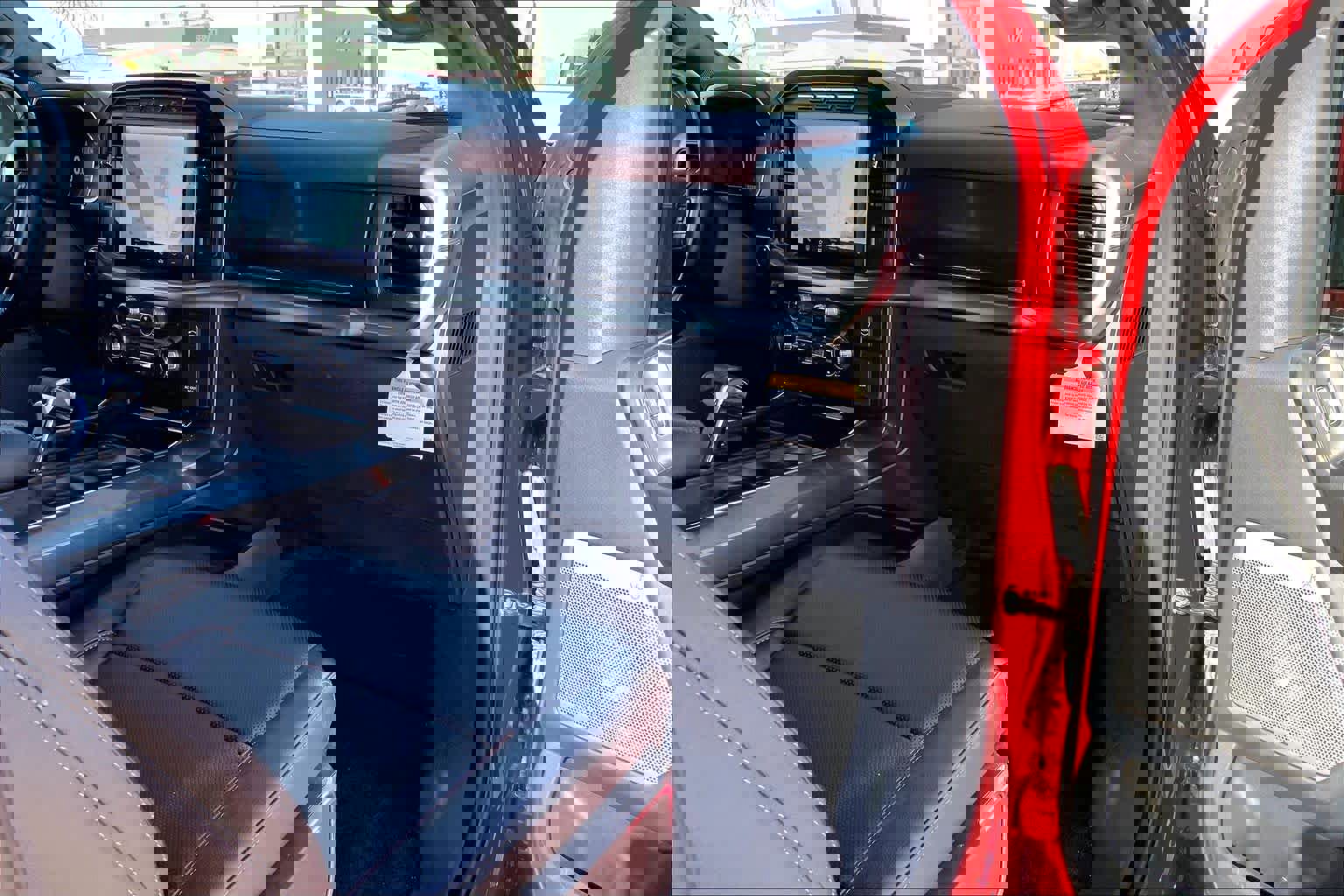 Certified 2023 Ford F150 Lariat w/ Equipment Group 502A High image 19