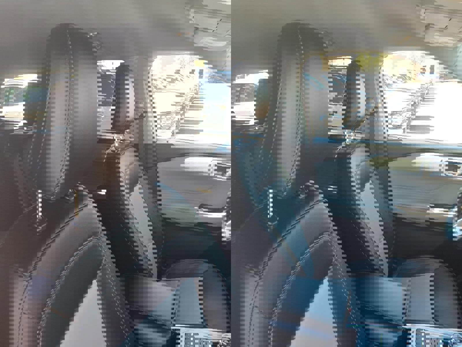 Certified 2023 Ford Explorer XLT w/ Equipment Group 202A image 12