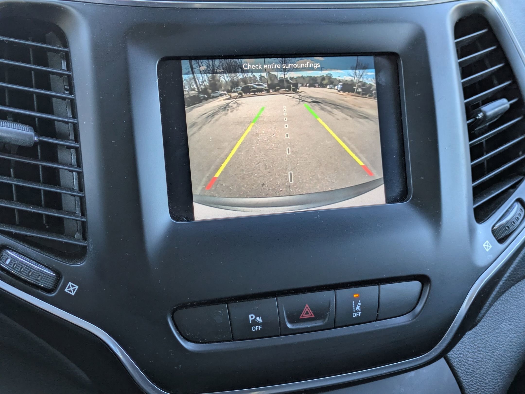 Used 2021 Jeep Cherokee Latitude Lux w/ Trailer Tow Group image 19