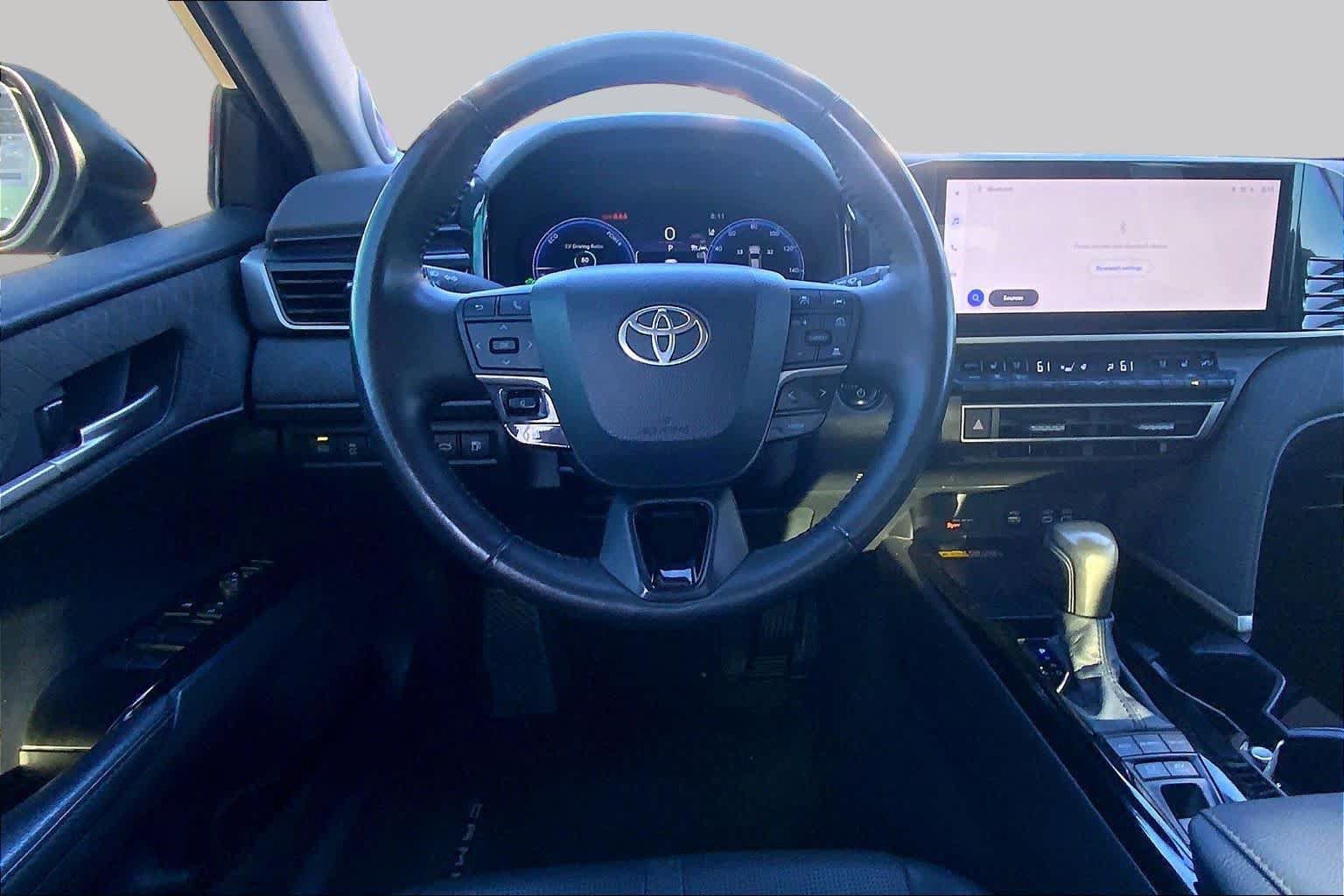 Used 2025 Toyota Camry XLE w/ Premium Package FWD image 6