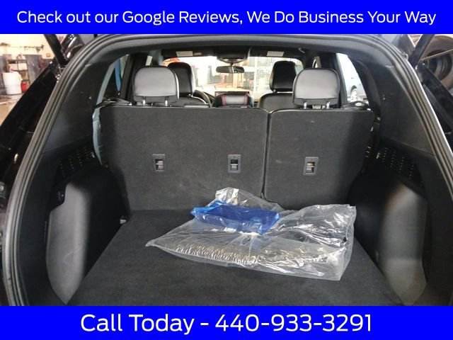 Certified 2024 Ford Escape ST-Line w/ Tech Pack #1 image 40