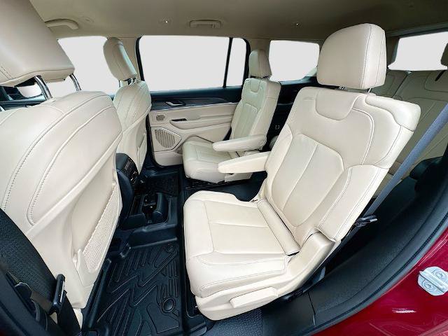 Used 2022 Jeep Grand Cherokee L Limited AWD/4WD image 20