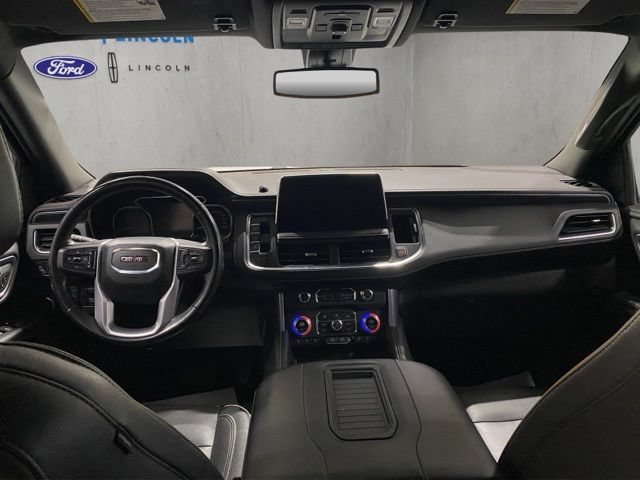 Used 2021 GMC Yukon XL SLT w/ Rear Media and Nav Package AWD/4WD image 2
