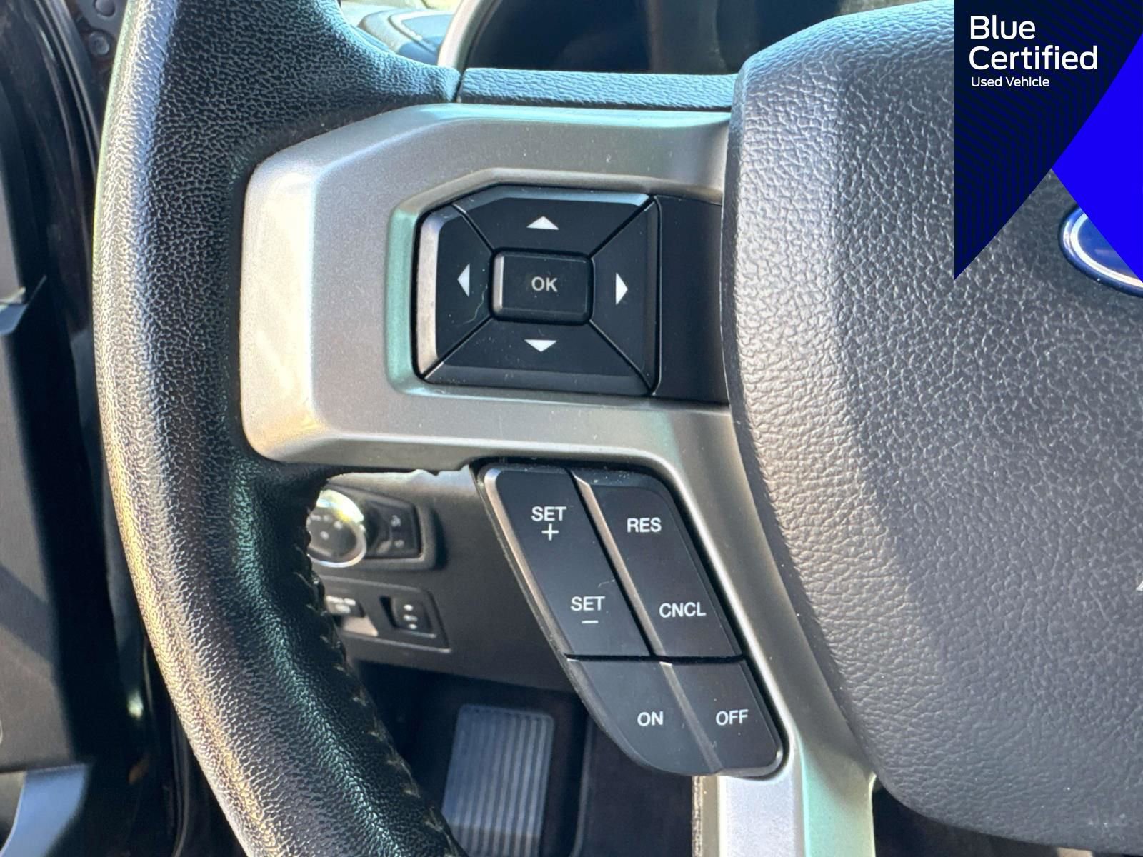 Certified 2020 Ford F150 Lariat image 31