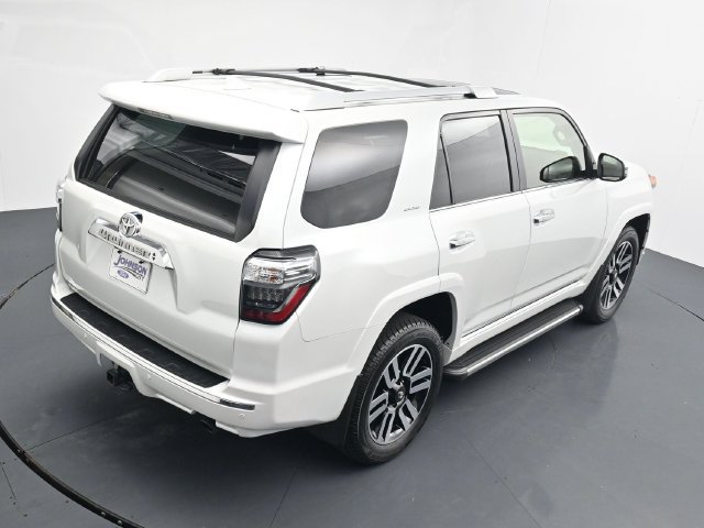 Used 2024 Toyota 4Runner Limited AWD/4WD image 34