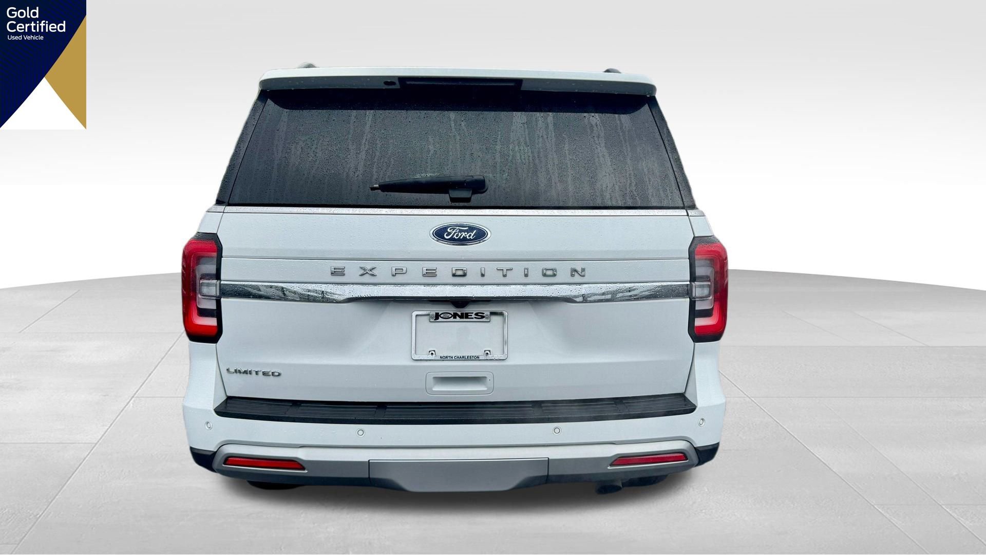 Certified 2024 Ford Expedition Limited image 12