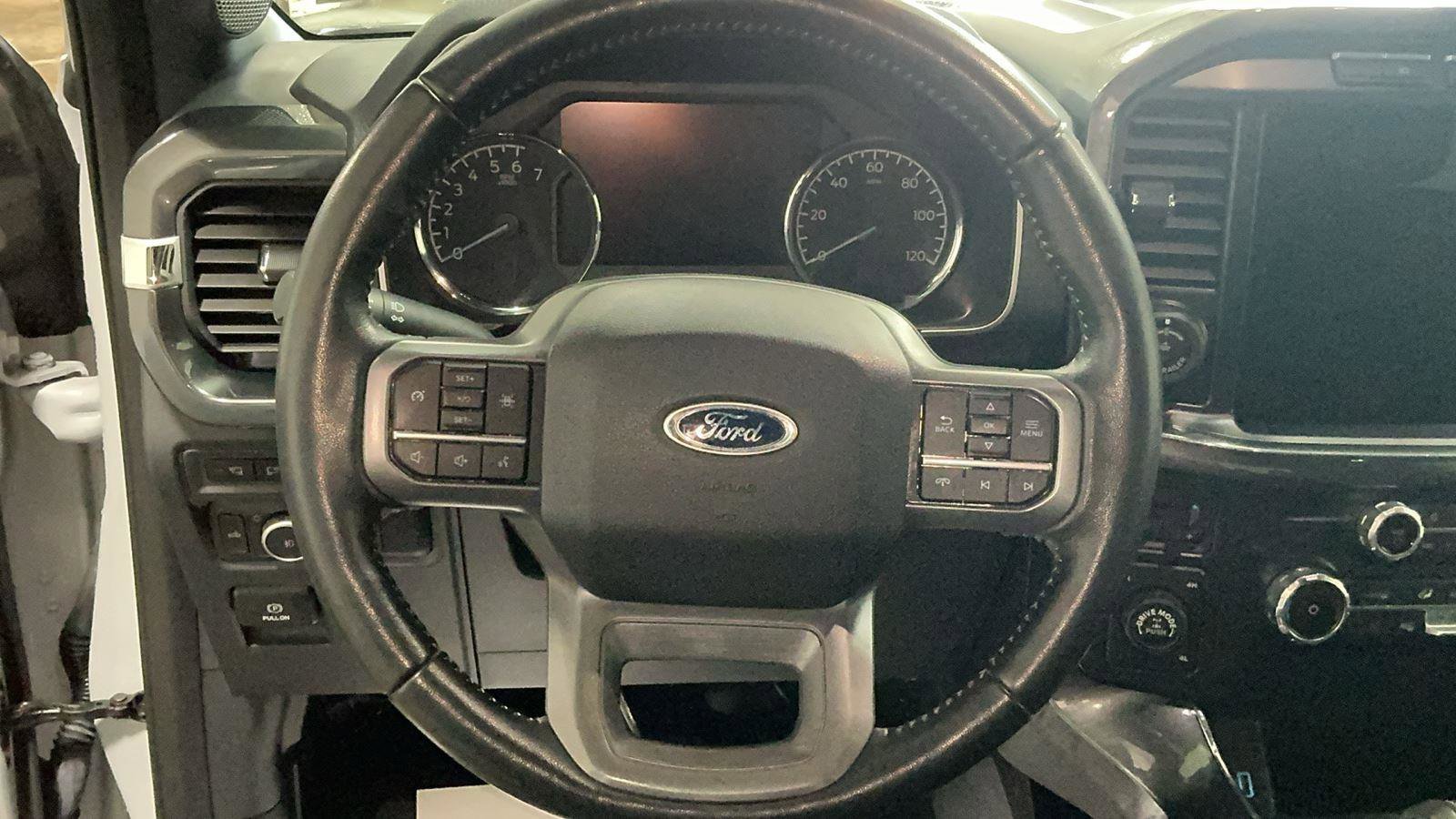 Certified 2022 Ford F150 XLT w/ Equipment Group 302A High image 20