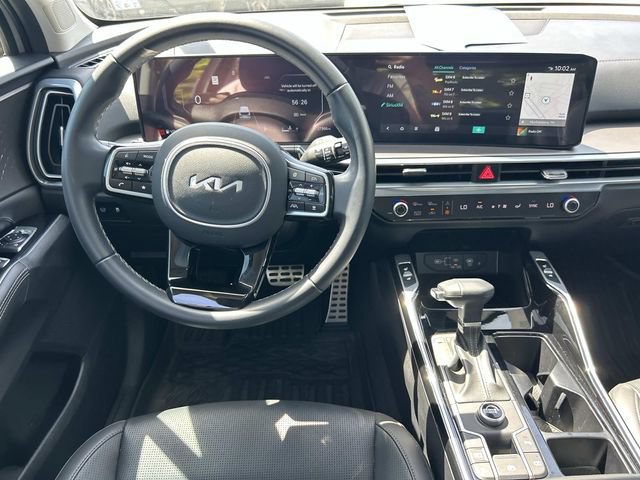 Used 2025 Kia Sorento SX FWD image 13