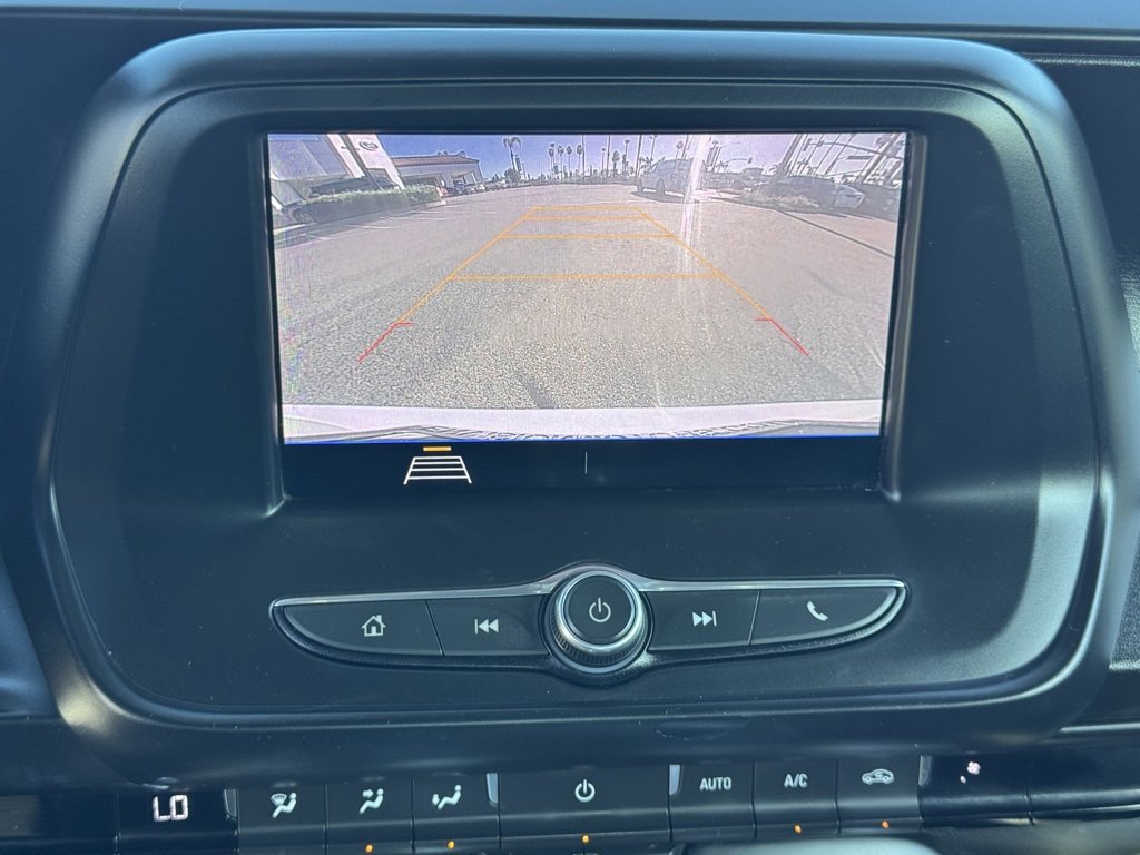 Used 2020 Chevrolet Camaro LT image 27