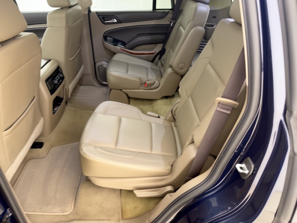 Used 2018 Chevrolet Tahoe Premier AWD/4WD image 25
