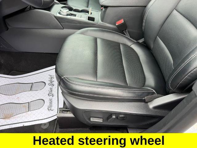 Certified 2025 Ford Escape Platinum AWD/4WD image 17