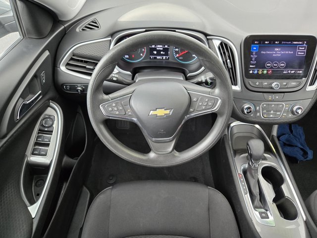 Used 2023 Chevrolet Malibu LT FWD image 12