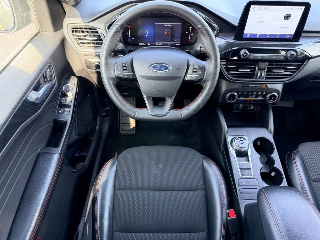 Certified 2025 Ford Escape ST-Line FWD image 18