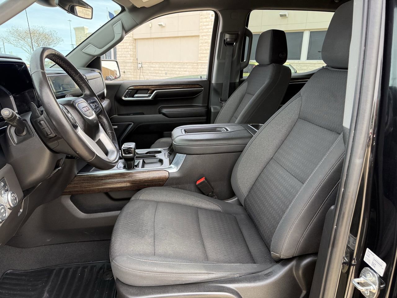 Used 2022 GMC Sierra 1500 Elevation w/ Preferred Package image 26