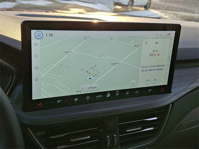 Certified 2023 Ford Escape Platinum w/ Premium Technology Package image 17