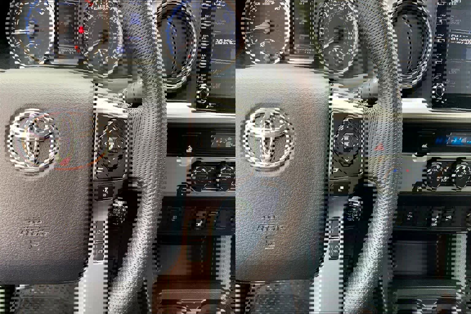 Used 2023 Toyota Tacoma SR5 image 25