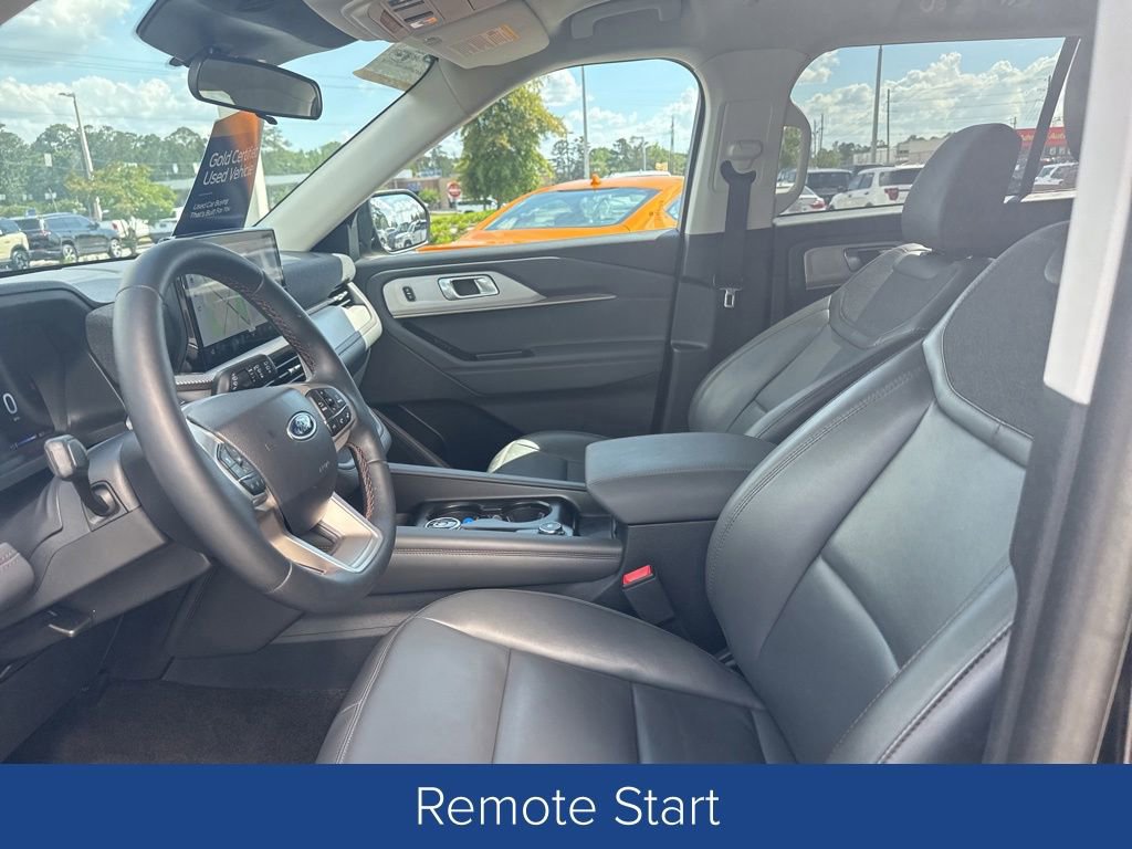 Certified 2026 Ford Explorer Active w/ Active Comfort Package RWD image 11
