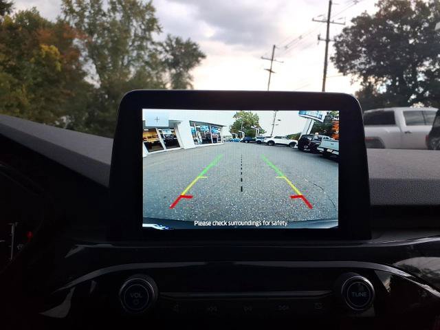 Certified 2025 Ford Escape ST-Line Select AWD/4WD image 27