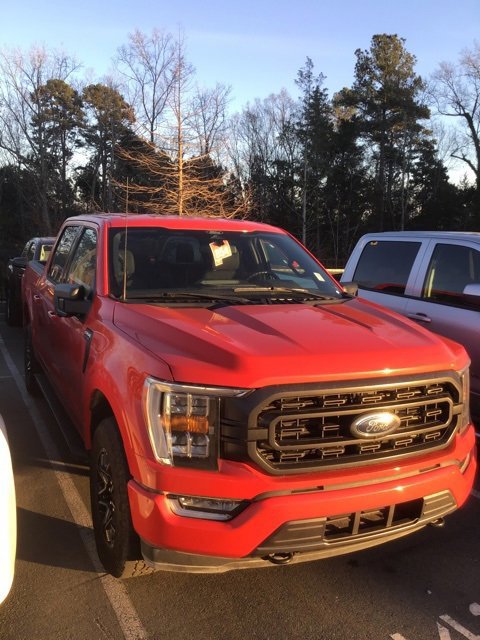 Certified 2022 Ford F150 XLT w/ Equipment Group 302A High image 3