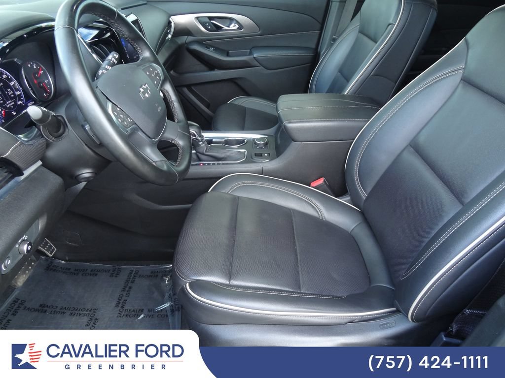 Used 2023 Chevrolet Traverse Premier w/ Redline Edition AWD/4WD image 6