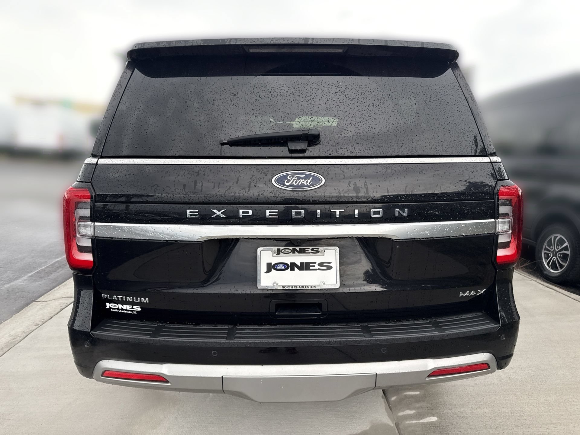 Certified 2024 Ford Expedition Max Platinum AWD/4WD image 5