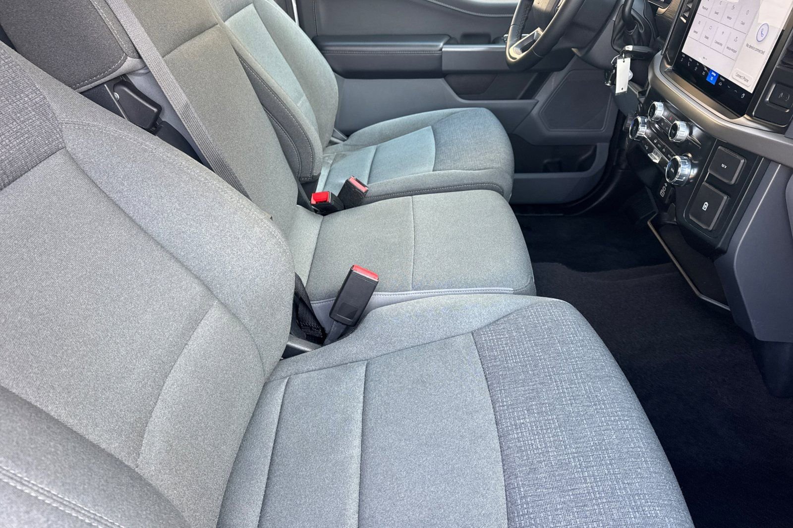 Certified 2025 Ford F150 XLT w/ Equipment Group 301A Standard image 16