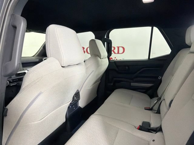 Used 2025 Toyota 4Runner SR5 AWD/4WD image 14