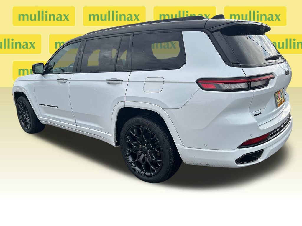 Used 2024 Jeep Grand Cherokee L Summit image 7