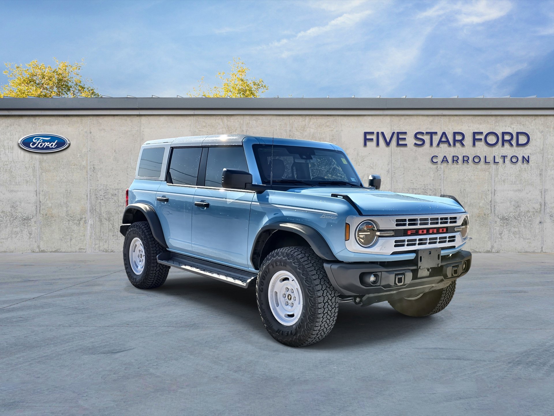 Certified 2025 Ford Bronco Heritage Edition image 1