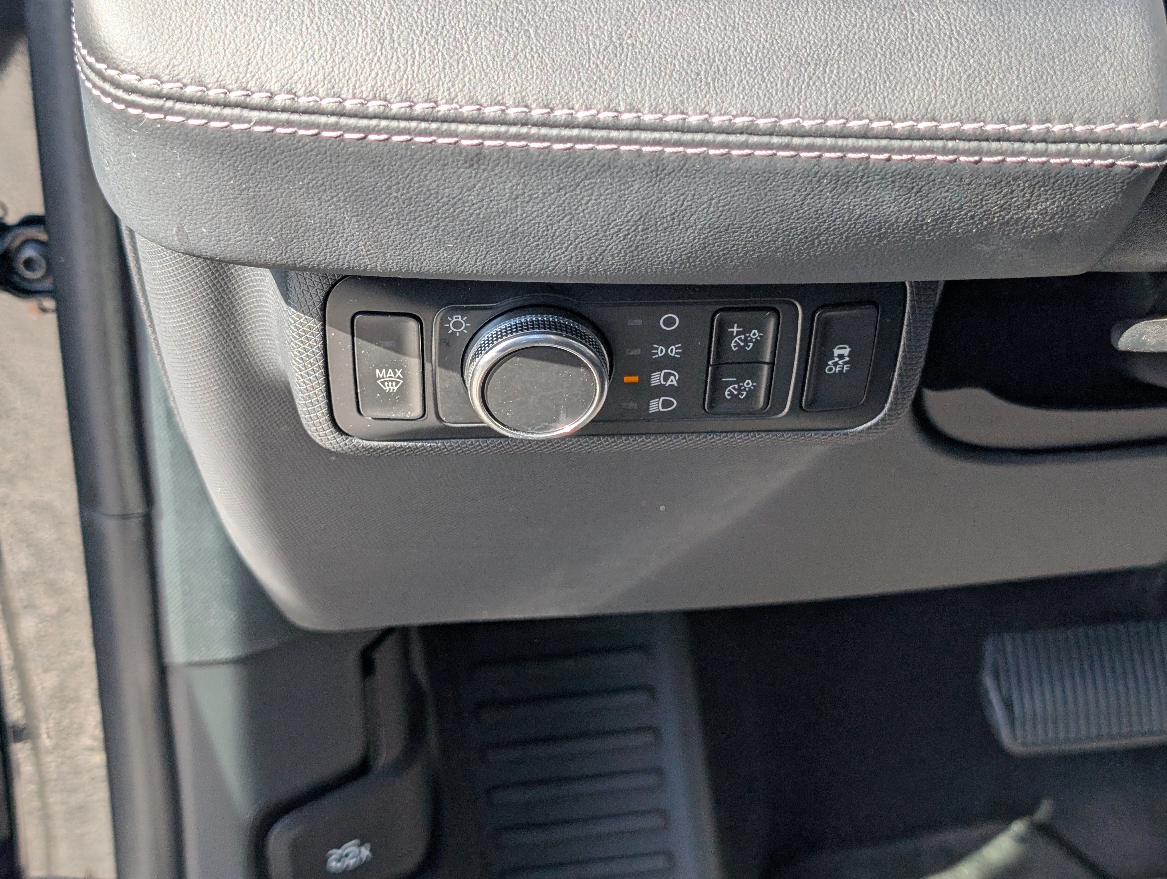 Certified 2022 Ford Mustang Mach-E Select RWD image 21