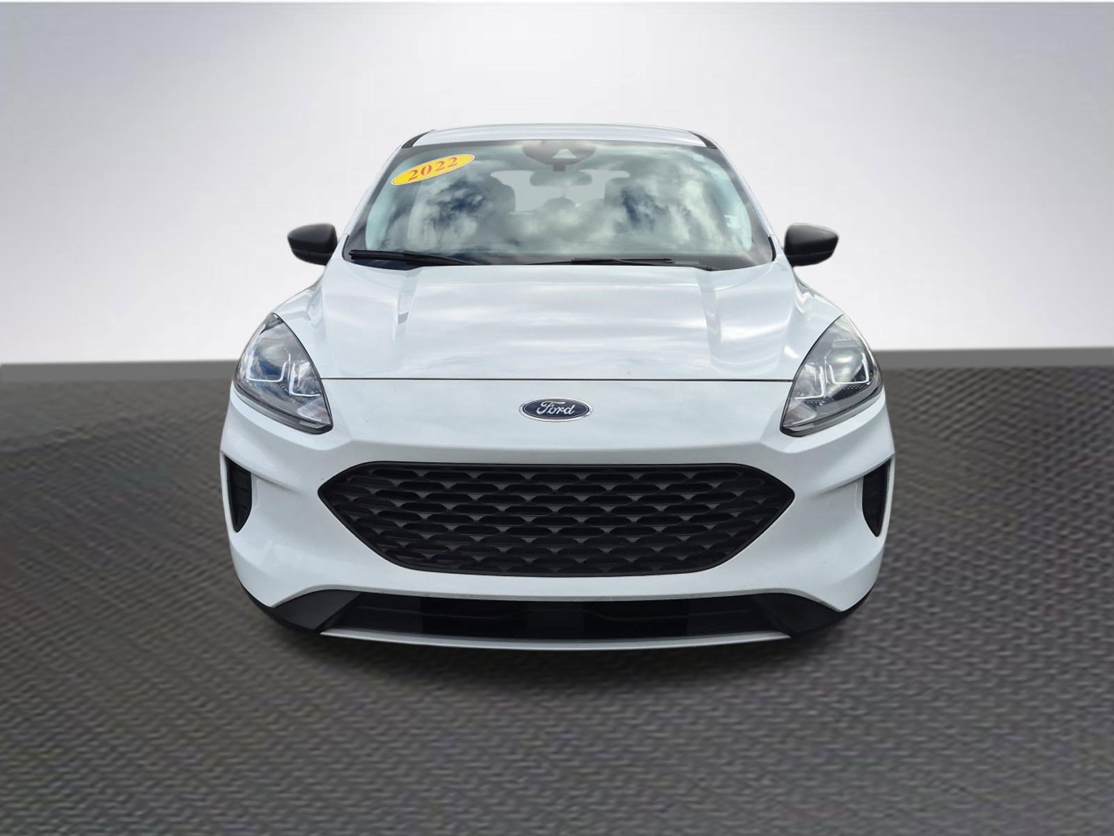 Certified 2022 Ford Escape S image 3