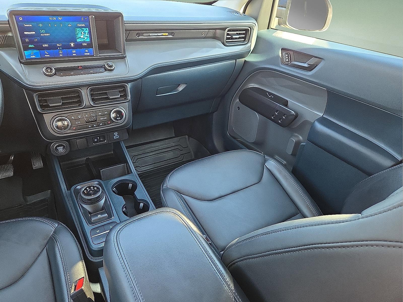 Certified 2024 Ford Maverick Lariat w/ Black Appearance Package image 12