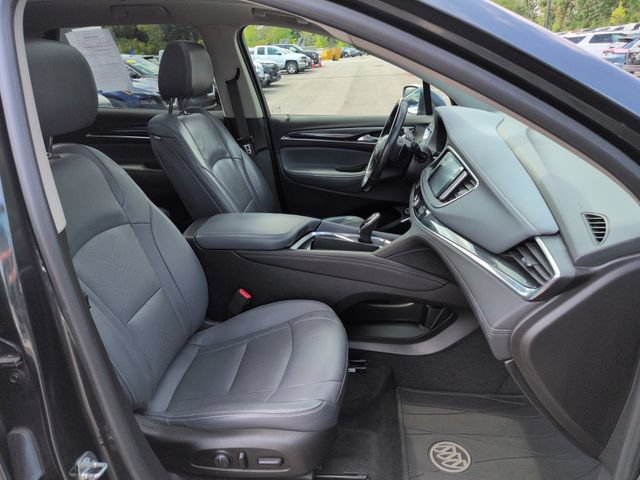 Used 2018 Buick Enclave Premium w/ Trailering Package AWD/4WD image 15