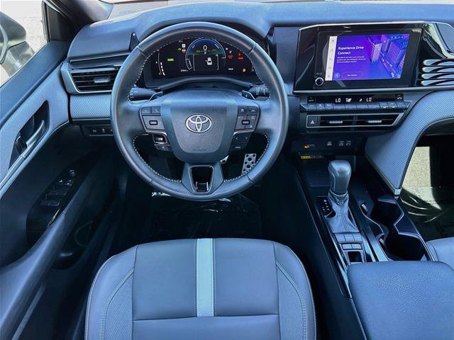 Used 2025 Toyota Camry SE w/ Convenience Package FWD image 22