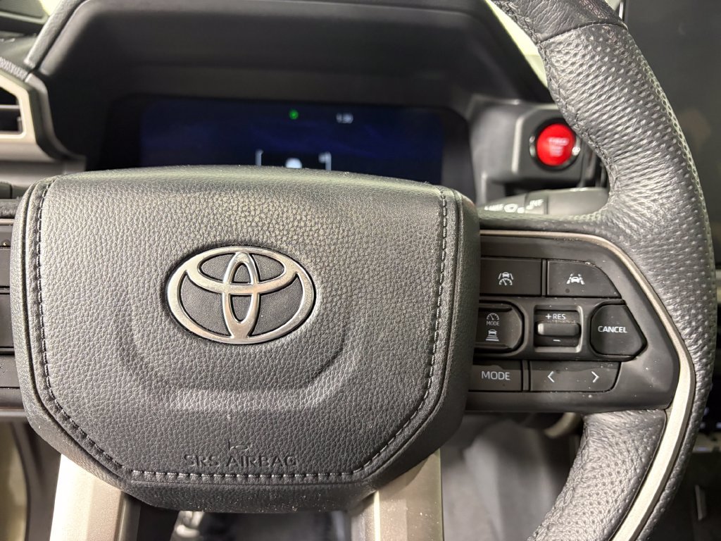 Used 2024 Toyota Tacoma TRD Off-Road w/ TRD Off Road Premium Package AWD/4WD image 22