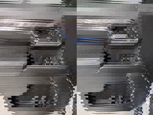 Used 2024 Chevrolet Silverado 2500 LTZ image 13