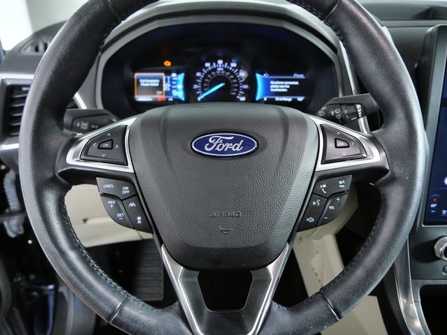 Certified 2023 Ford Edge Titanium w/ Equipment Group 301A AWD/4WD image 18