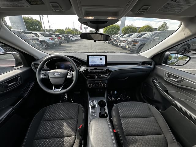 Certified 2023 Ford Escape Active AWD/4WD image 3