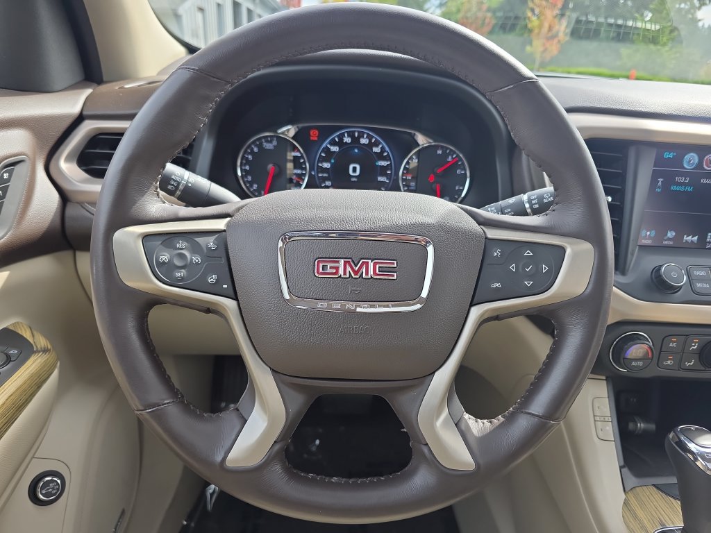 Used 2019 GMC Acadia Denali w/ Technology Package AWD/4WD image 22