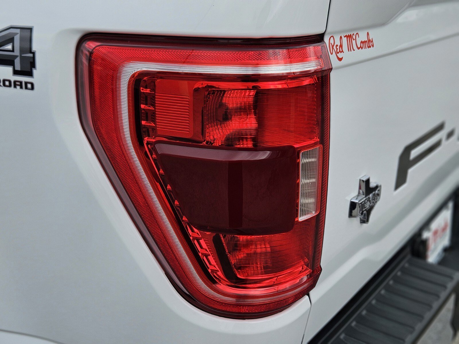 Certified 2022 Ford F150 XLT w/ Equipment Group 301A Mid image 10