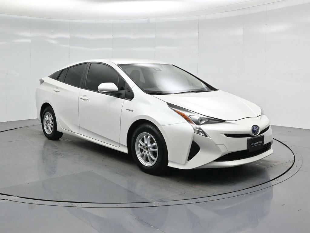 Used 2017 Toyota Prius One image 6