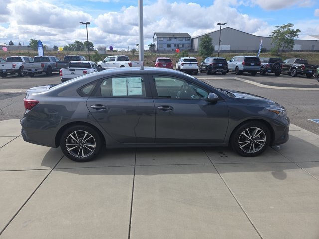 Used 2023 Kia Forte LXS FWD image 6