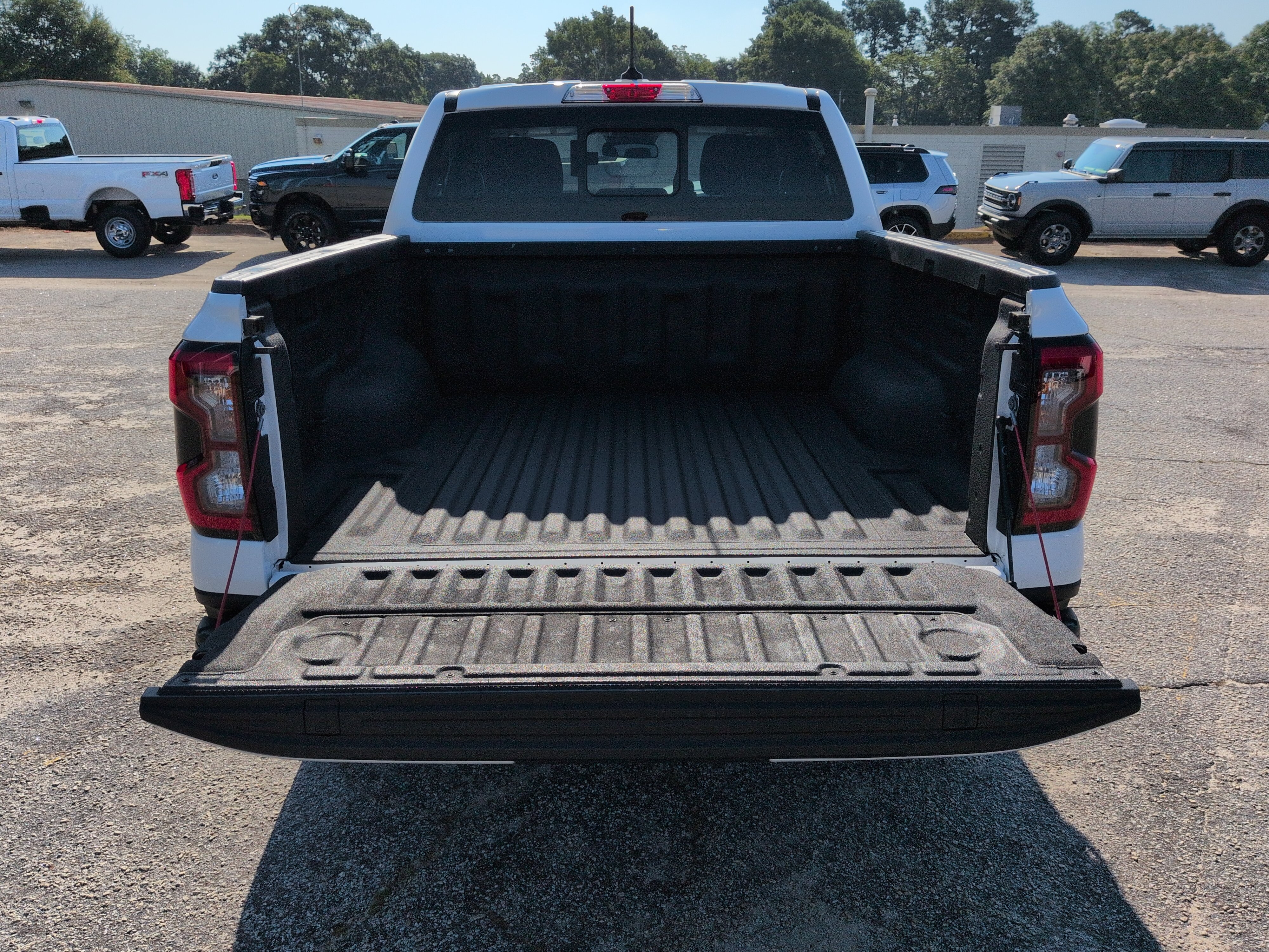 Certified 2024 Ford Ranger XLT RWD image 11