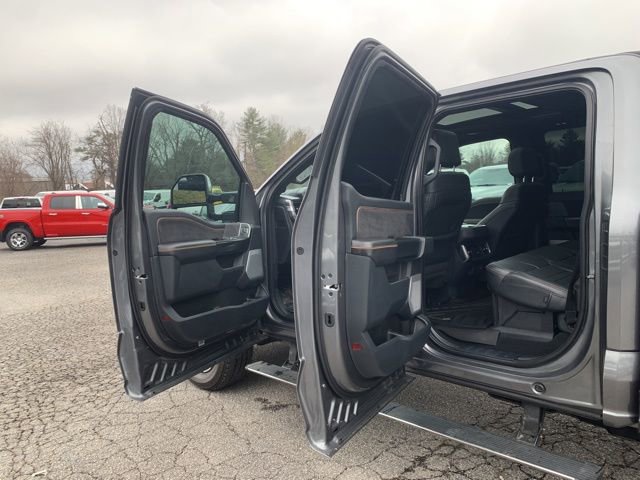 Certified 2024 Ford F250 Platinum image 18